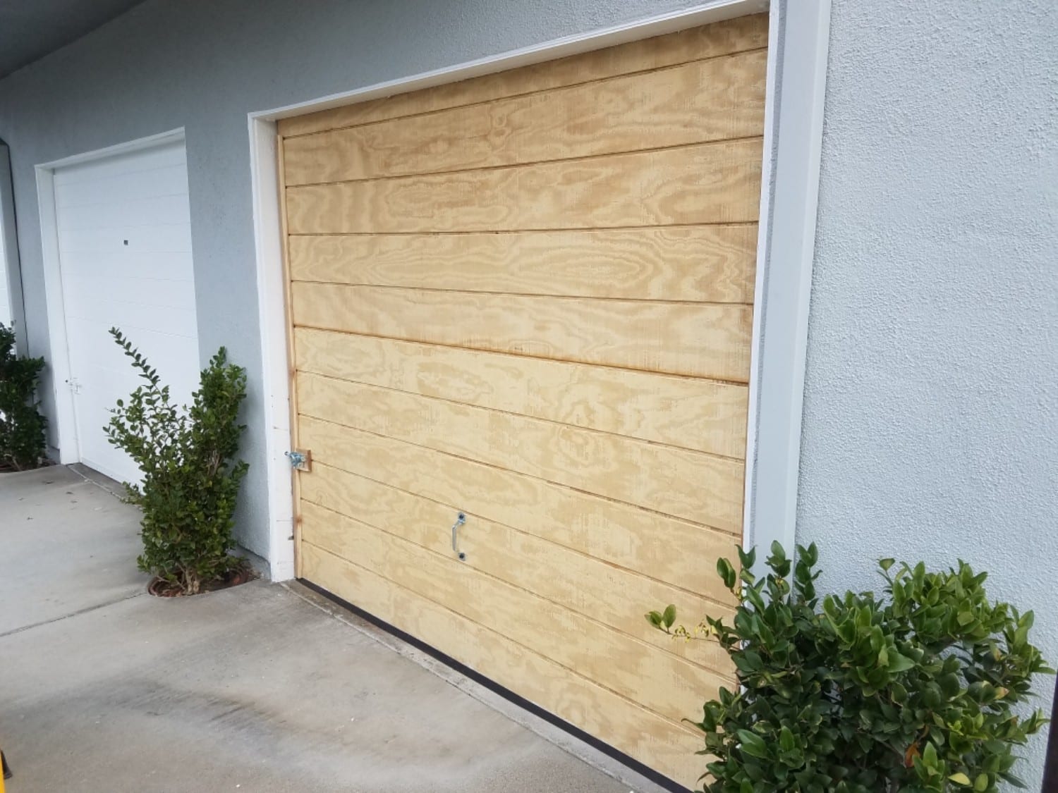 Royale Garage Door Service Inc (134)