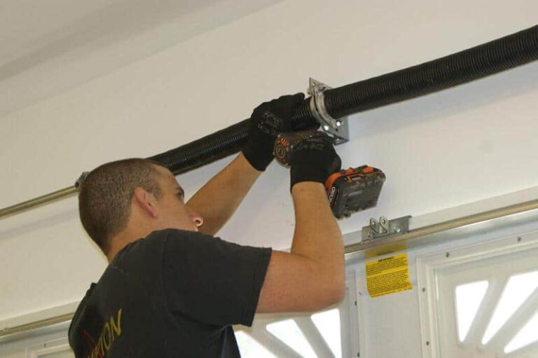 How to Tell If Garage Door Spring Is Broken