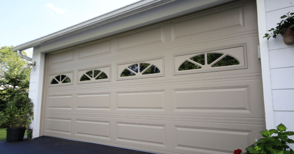 garage door with windows